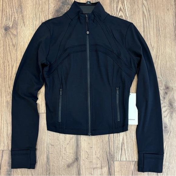 lululemon athletica Jackets & Blazers - NWT Lululemon Define Cropped Jacket Nulu In Black Size 10